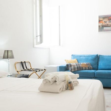 Poggiamico Guest House ฟาวีญานา ภายนอก รูปภาพ