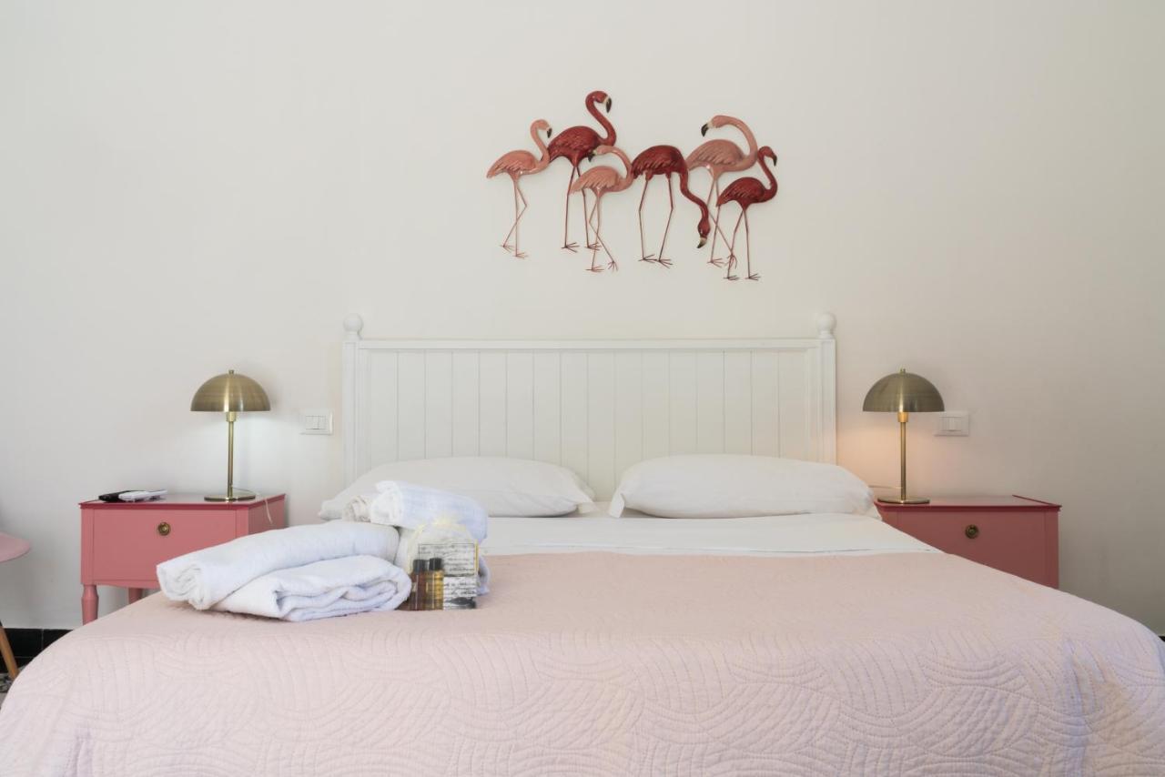 Poggiamico Guest House ฟาวีญานา ภายนอก รูปภาพ
