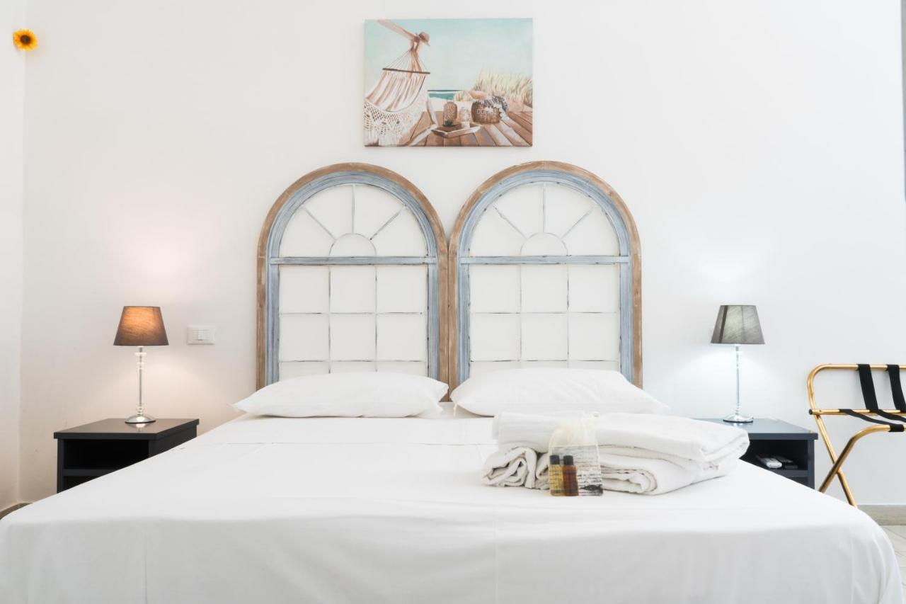 Poggiamico Guest House ฟาวีญานา ภายนอก รูปภาพ