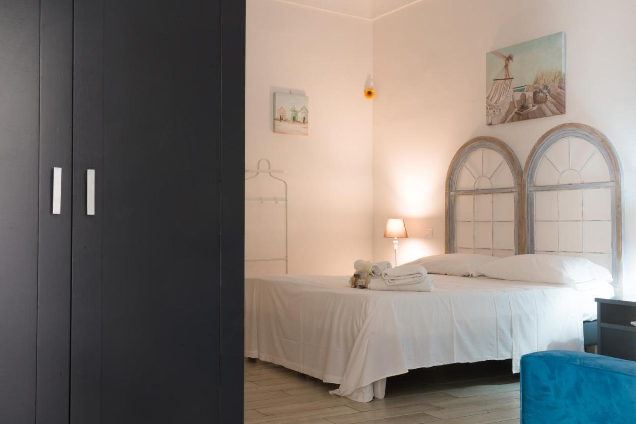 Poggiamico Guest House ฟาวีญานา ภายนอก รูปภาพ