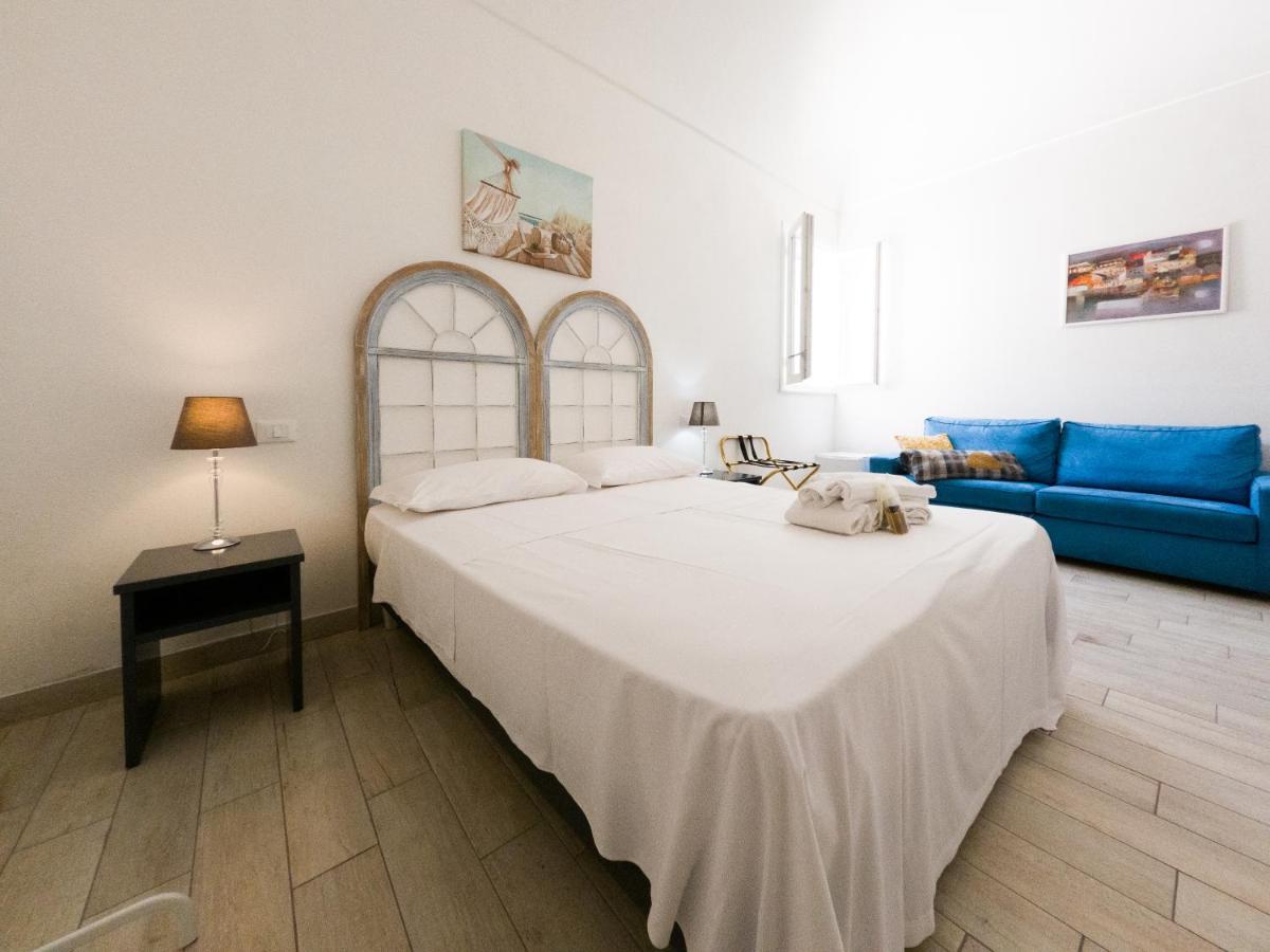 Poggiamico Guest House ฟาวีญานา ภายนอก รูปภาพ